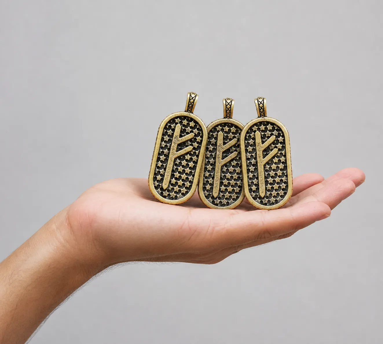 Fehu Amulet — le produit en main