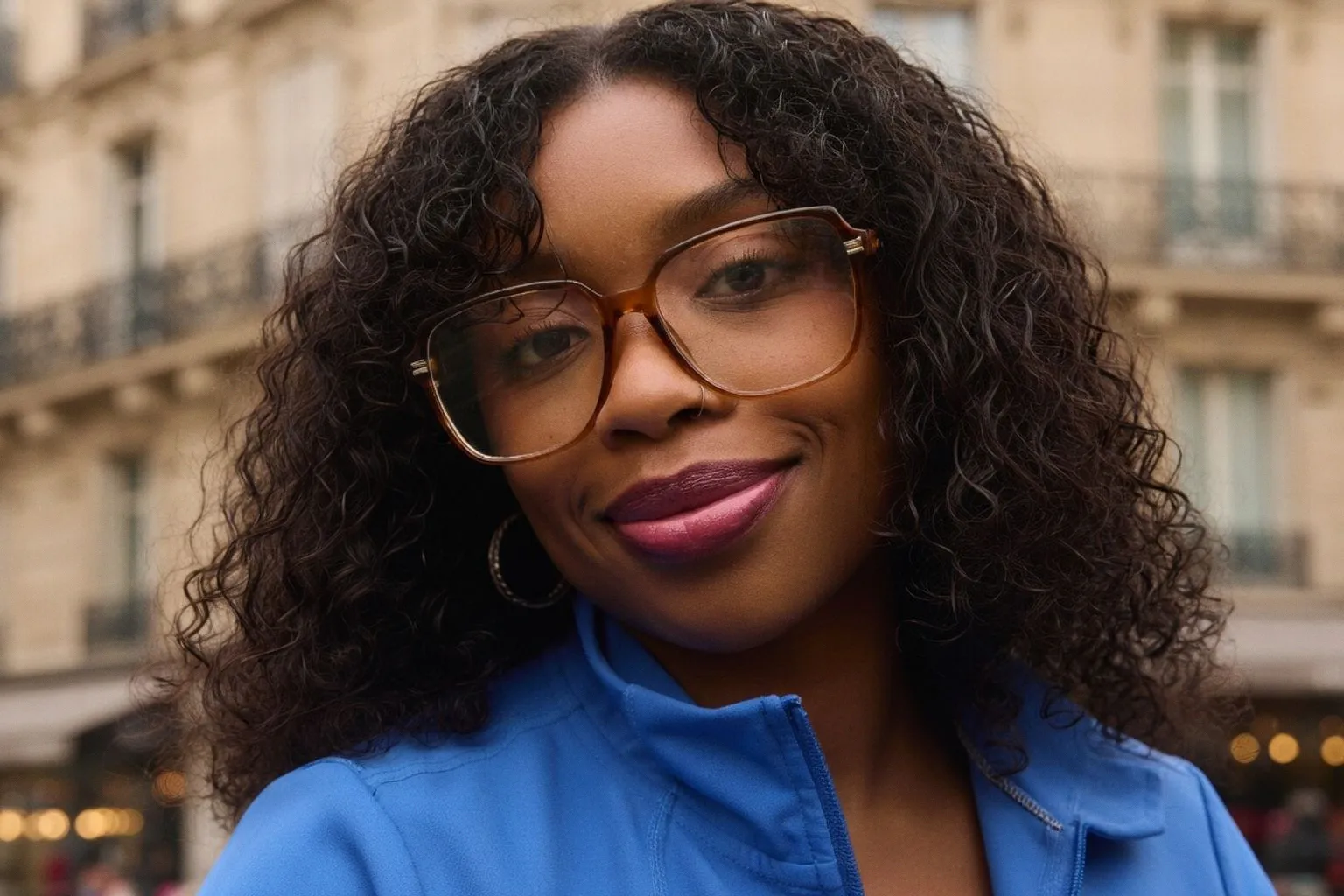 Radiance Thompson : de l'industrie pharmaceutique à l'éveil du soin énergétique